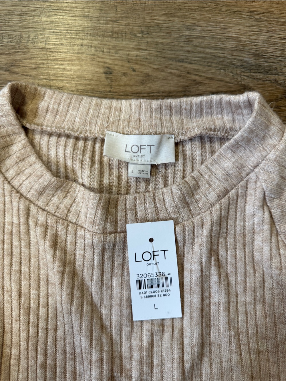 NWT LOFT Ribbed Tee - Picture 3 of 4